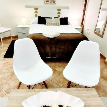 Holibai, Rulina , Single Private Ensuite, Apartamento Baiona