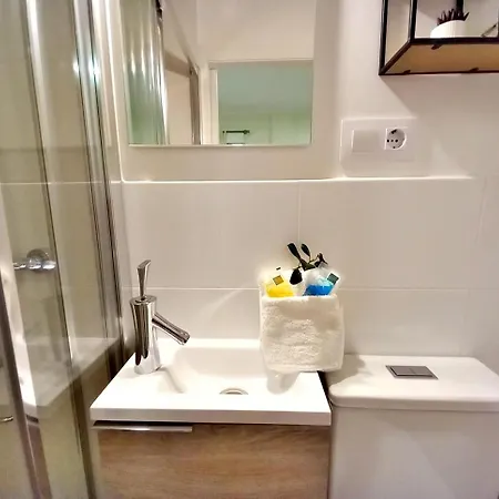 Apartamento Holibai, Rulina , Single Private Ensuite, Baiona