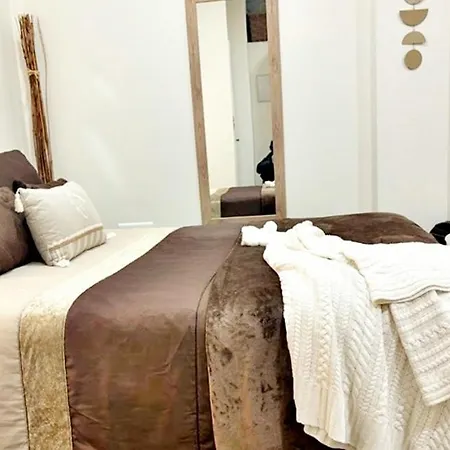 Holibai, Rulina , Single Private Ensuite, * Baiona